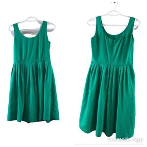 Calvin Klein lime green sleeveless dress size 2P romantic basic preppy timeless